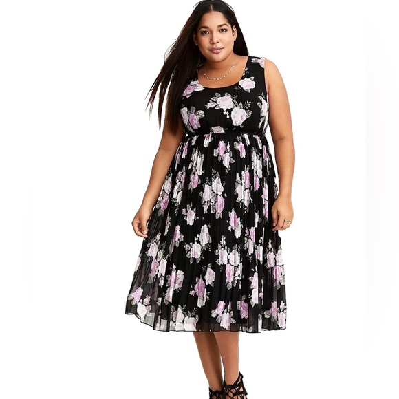 TORRID Floral Chiffon Pleated Midi Dress Accordion Skirt Stretch Waist | 3X - Picture 1 of 11
